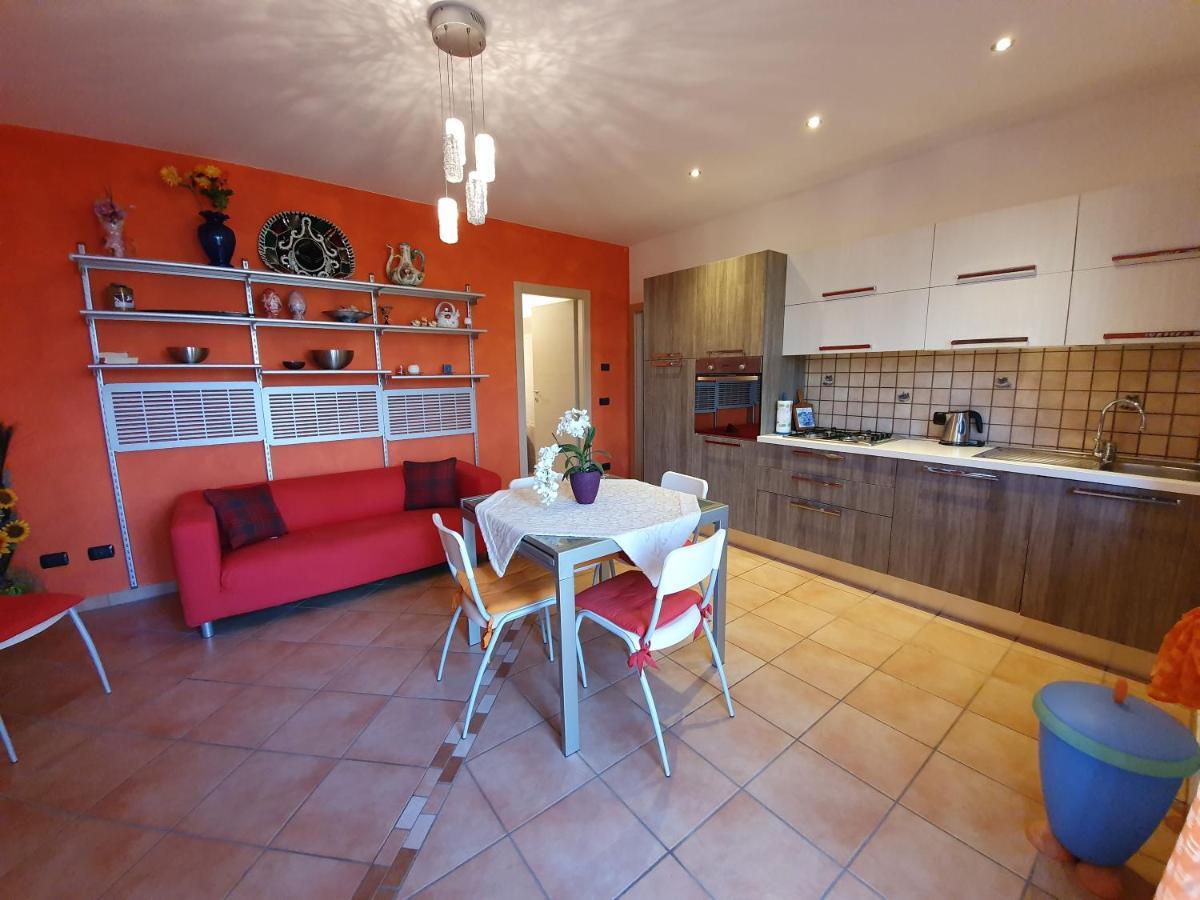 דירות ברנצונה סול גארדה Casa Valenti מראה חיצוני תמונה