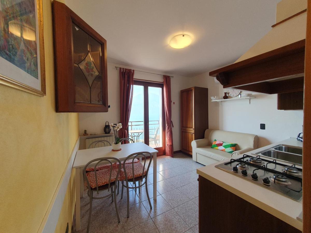 דירות ברנצונה סול גארדה Casa Valenti מראה חיצוני תמונה