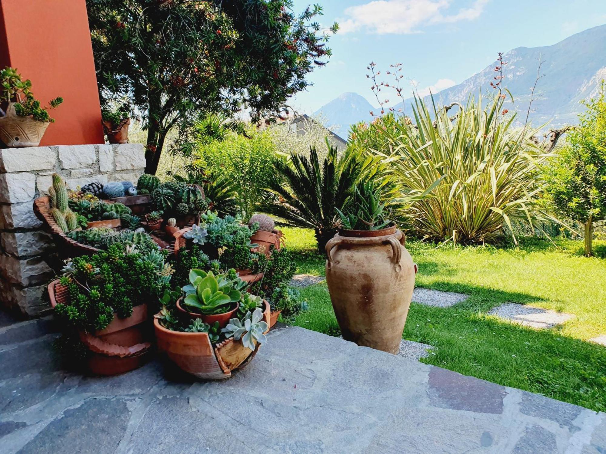 דירות ברנצונה סול גארדה Casa Valenti מראה חיצוני תמונה