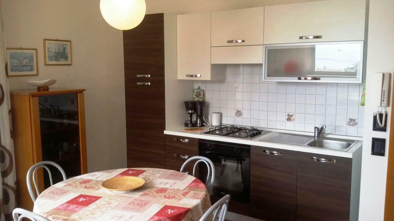 דירות ברנצונה סול גארדה Casa Valenti מראה חיצוני תמונה